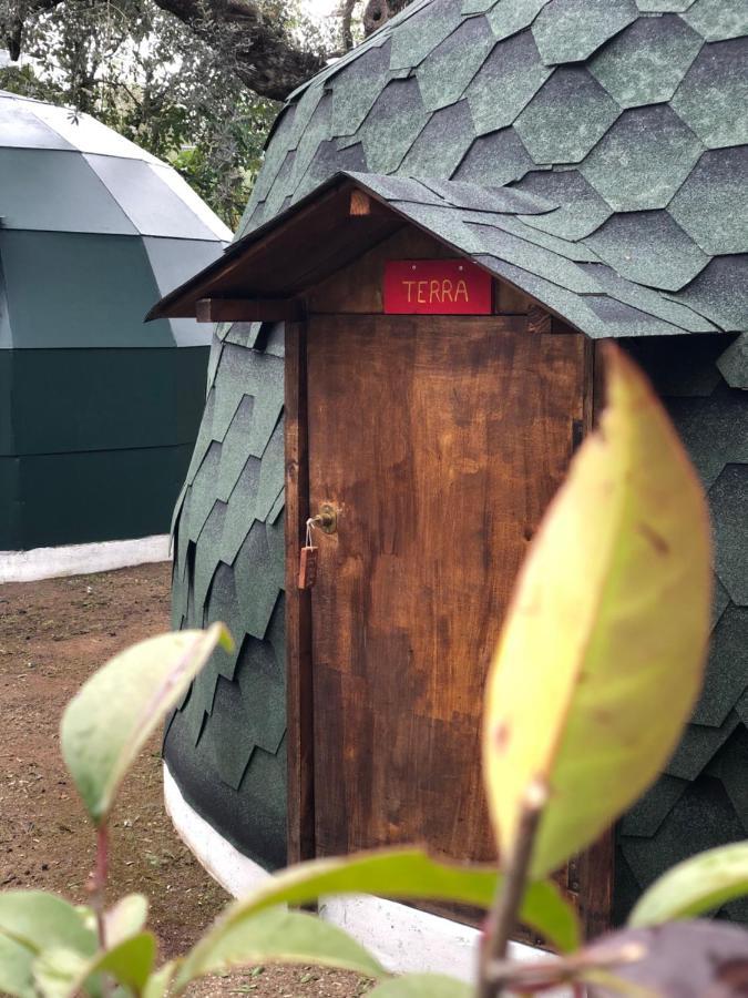 Nisi Glamping Hotell Paralía Rakhón Eksteriør bilde