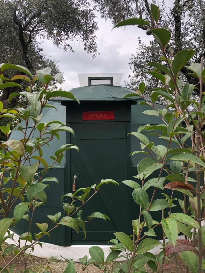 Nisi Glamping Hotell Paralía Rakhón Eksteriør bilde